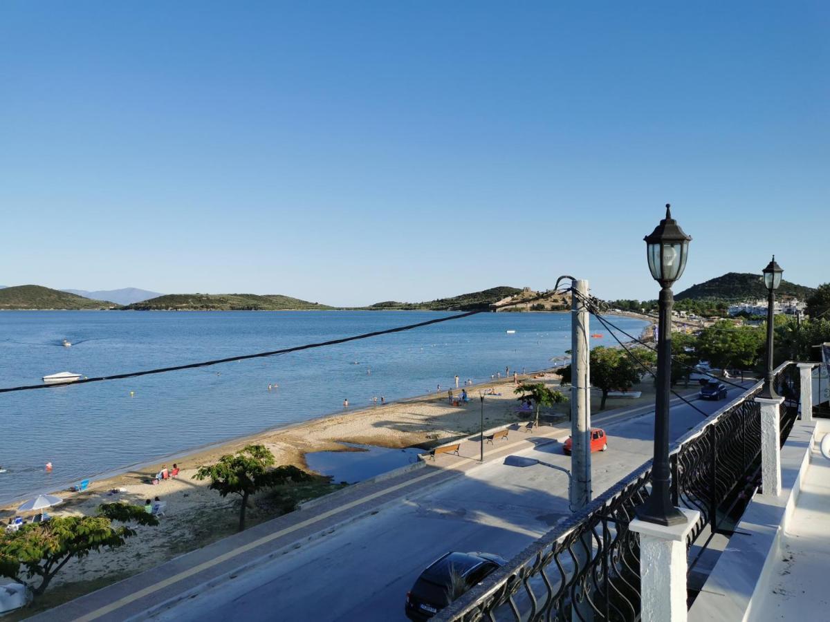 Villa Tasos Néa Péramos Exterior foto