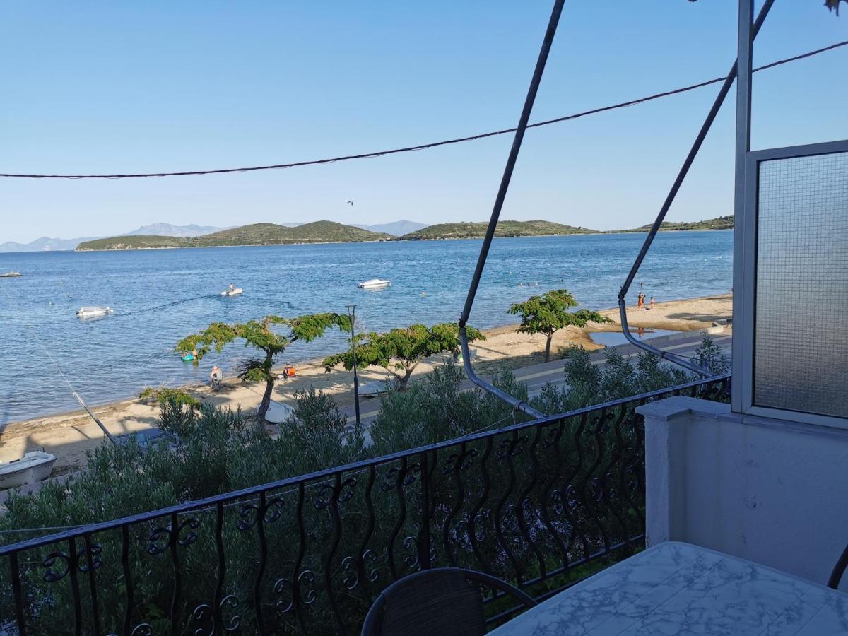 Villa Tasos Néa Péramos Exterior foto